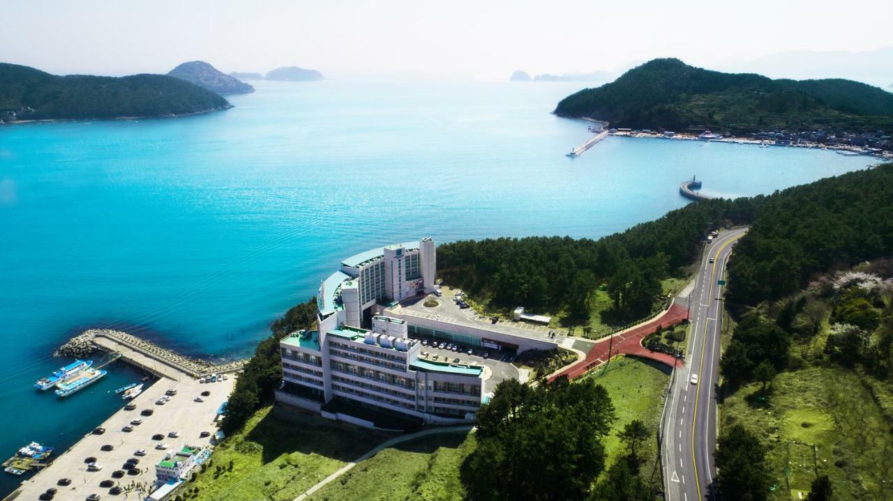 Hotel Riviera Geoje Buitenkant foto